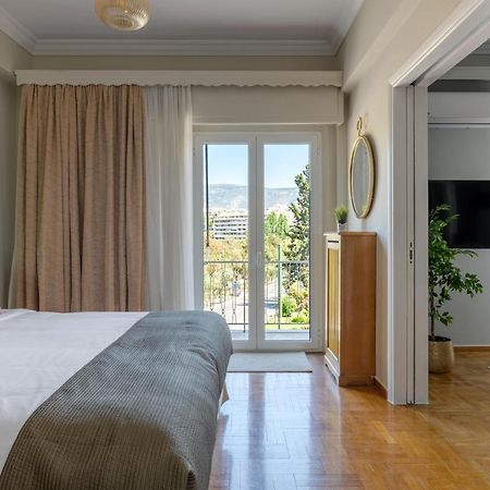 Aura Homes, Classic Apartment In Central Athènes Extérieur photo