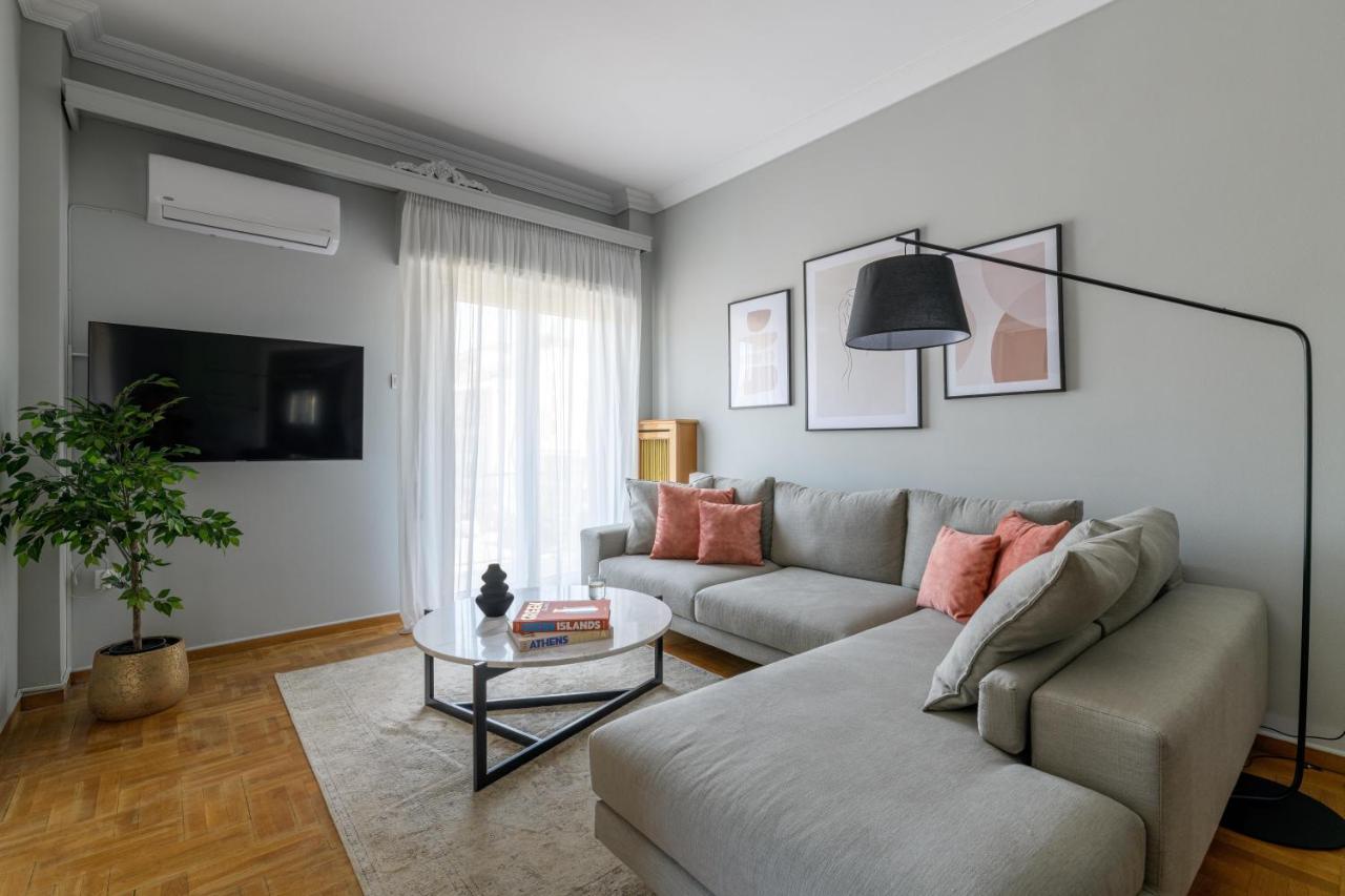 Aura Homes, Classic Apartment In Central Athènes Extérieur photo