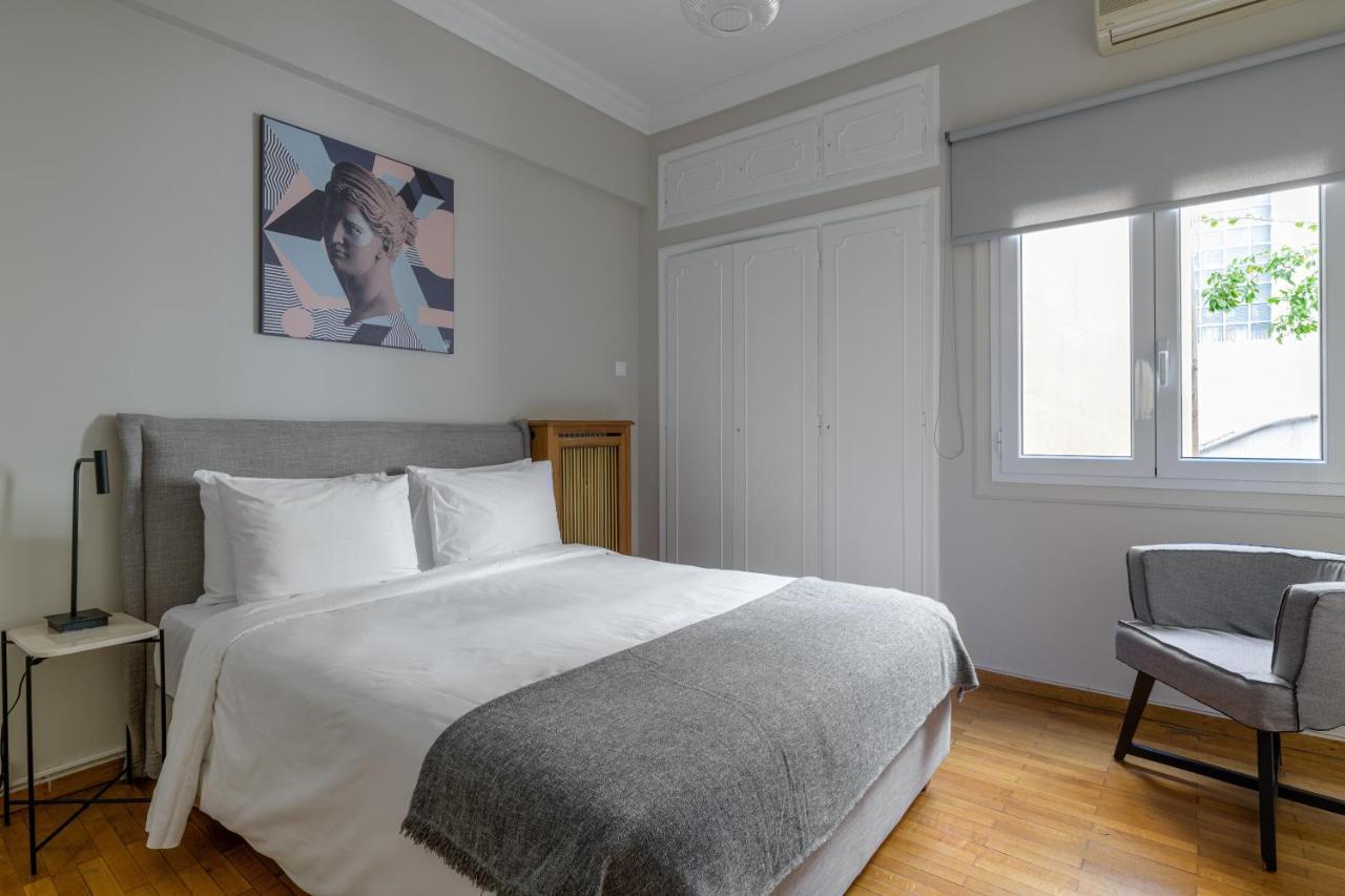 Aura Homes, Classic Apartment In Central Athènes Extérieur photo
